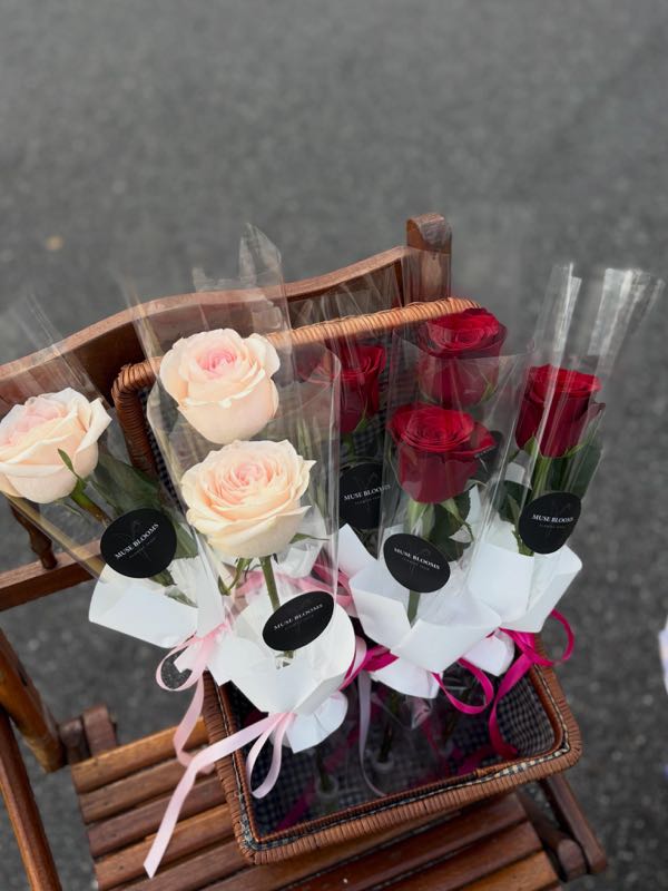 Single Rose Bouquet – photo 3