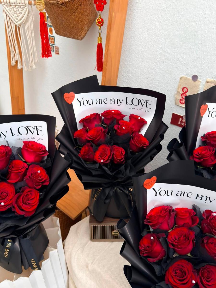 Classic Red Rose Bouquet