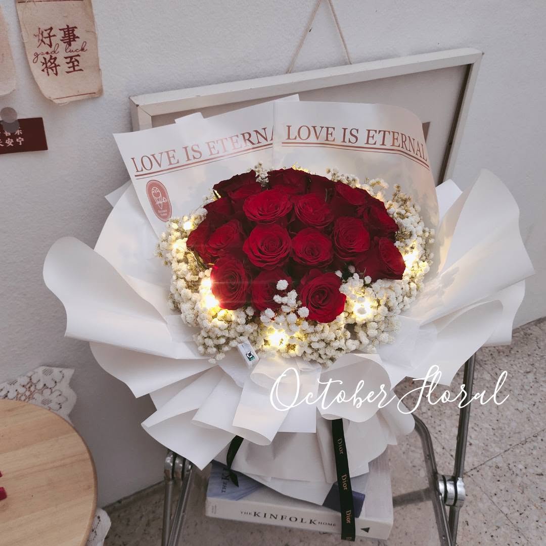 Eternal Love - 20Stalk Red Rose & Baby's Breath LED Grand Hand Bouquet