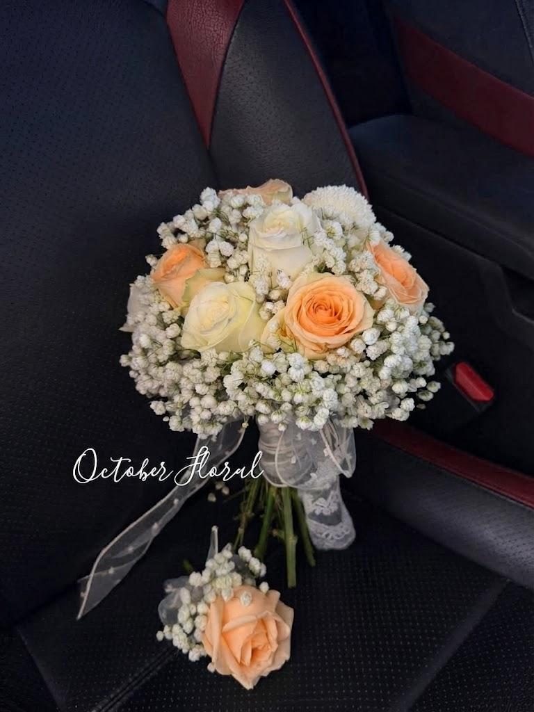 Elegance Bridal Set - Champagne & White Rose Hand Bouquet with Boutonniere