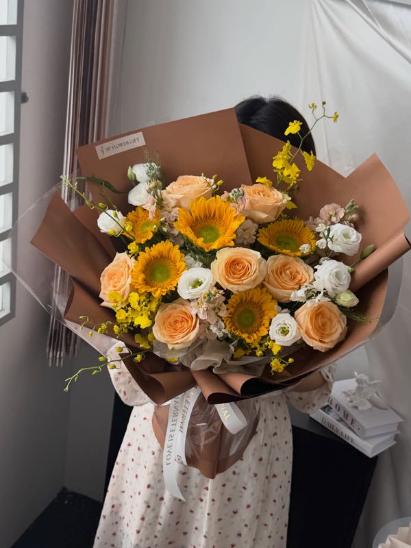 Sunflower Bouquet – photo 3