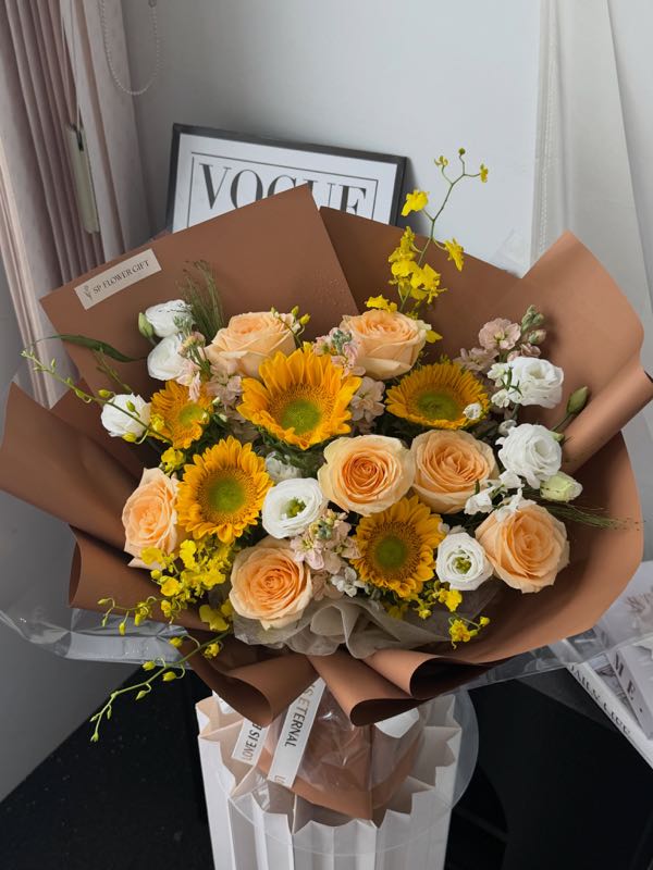 Sunflower Bouquet – photo 2