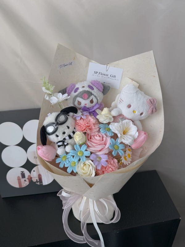Sanrio Series Bouquet – photo 2