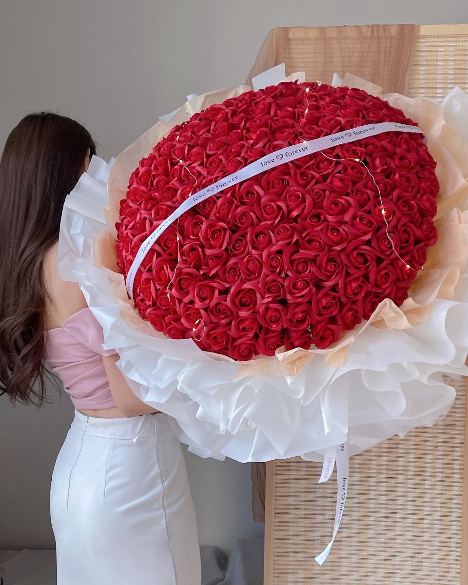199 Soap Roses Flower Bouquet