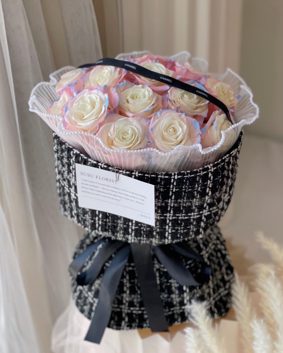 ECD Roses Fabric Wrapping Flower Bouquet