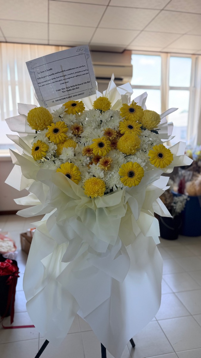 In Loving Memory – photo 3