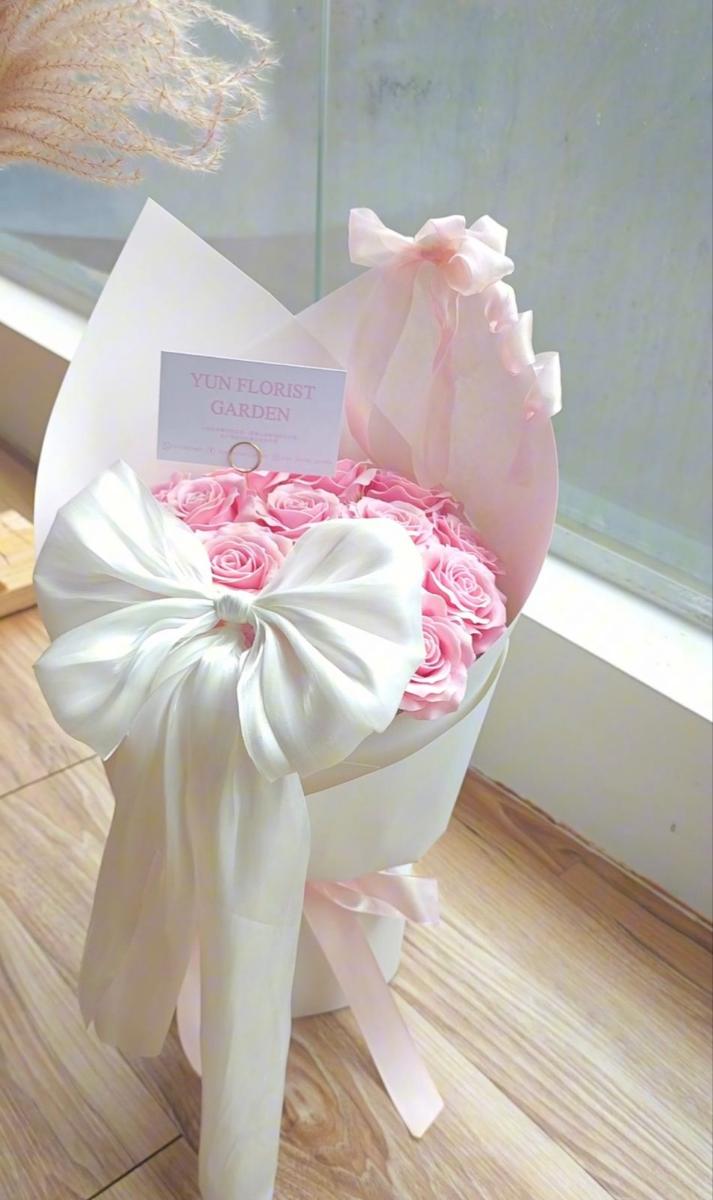 Luxe Soap Flower Bouquet