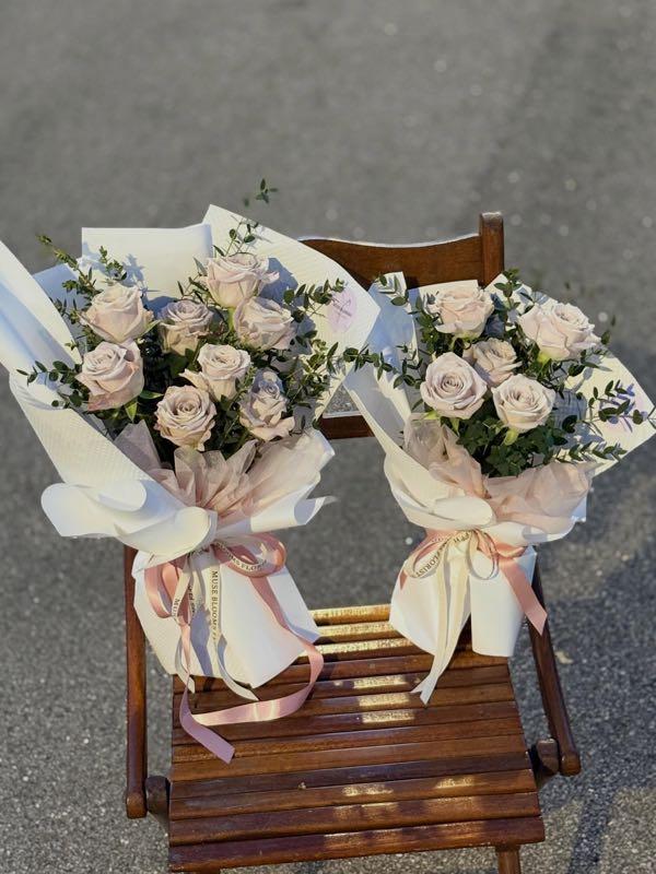 Elegant Menta Rose Bouquet