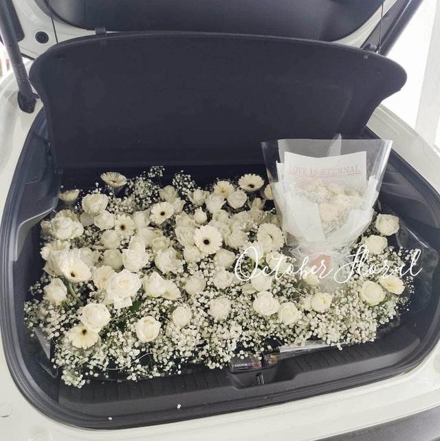 Overflowing Romance - Car Trunk White Rose & Baby's Breath Proposal Surprise Setup