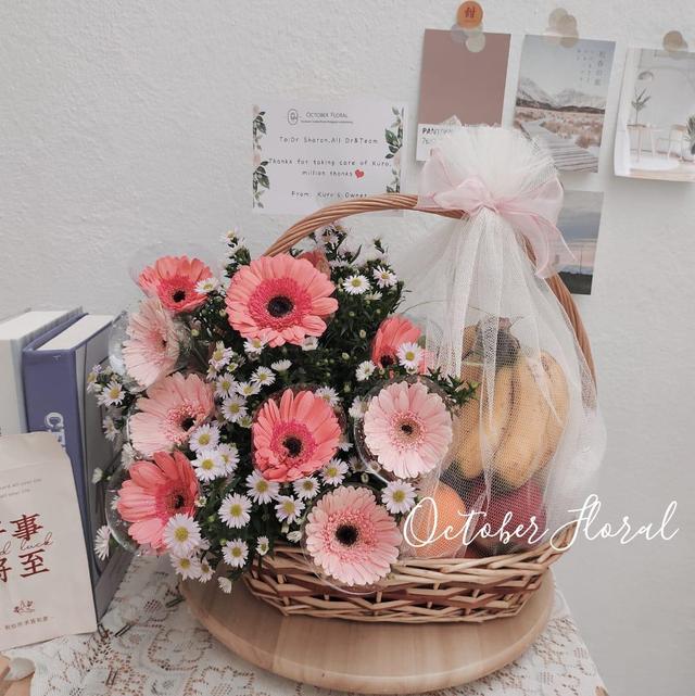 🌸 花漾祝福果篮｜Blooming Blessings
