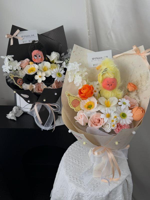 Star Character Blind-Box Bouquet