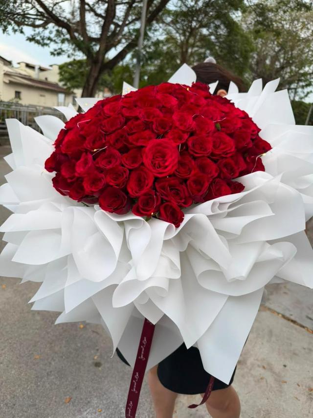 99 PCS FRESH ROSE